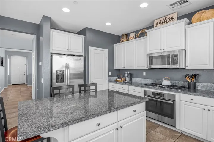 14542 Symphony Drive, Eastvale, California 92880