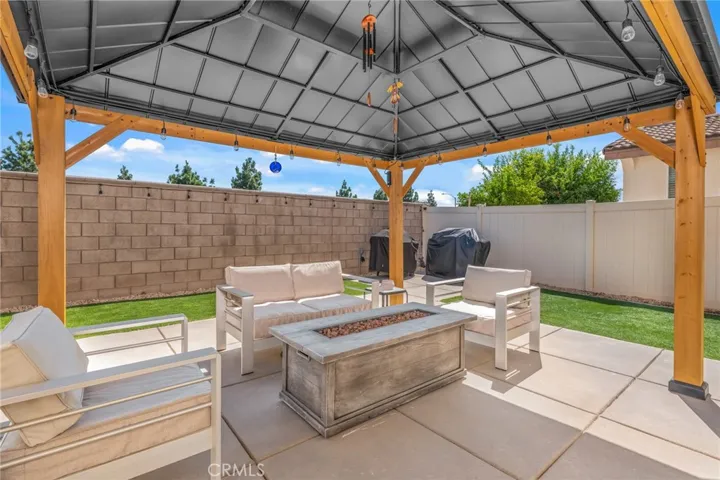 14542 Symphony Drive, Eastvale, California 92880