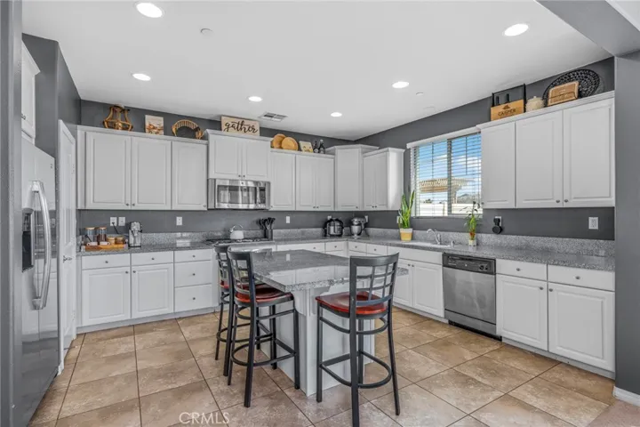 14542 Symphony Drive, Eastvale, California 92880