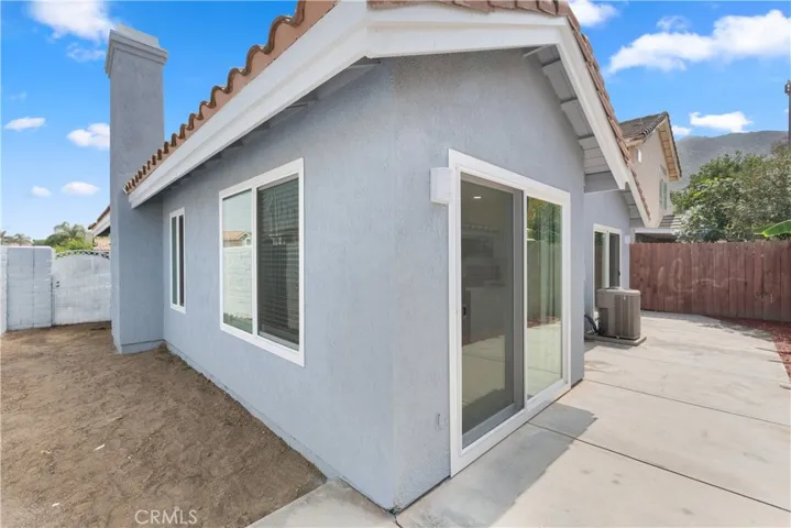 11410 Lime Orchard Lane, Fontana, California 92337