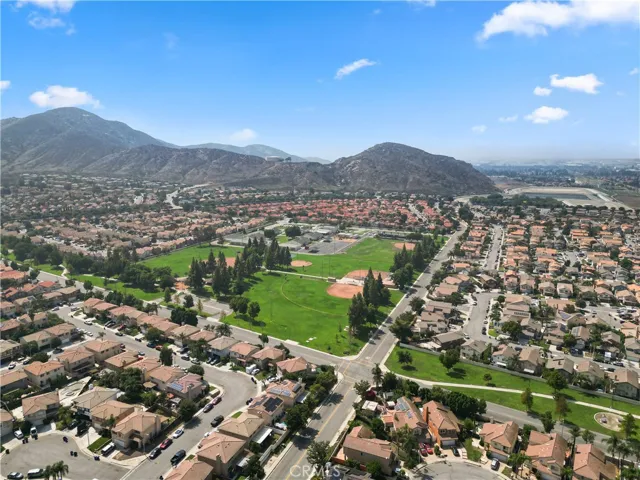11410 Lime Orchard Lane, Fontana, California 92337