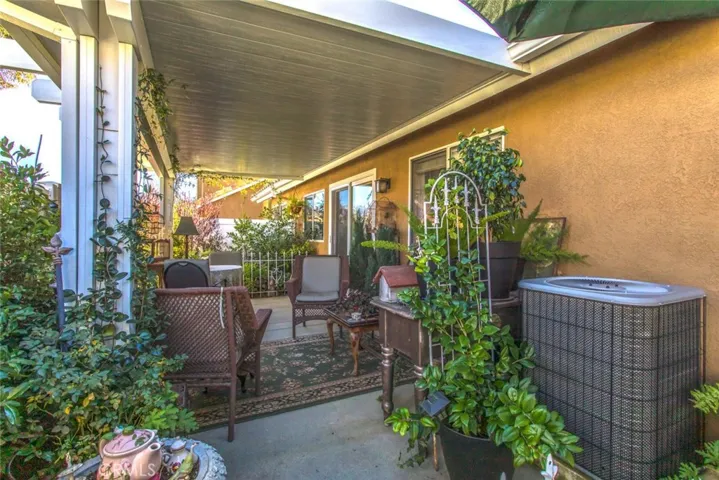 922 Casper Avenue, Banning, California 92220