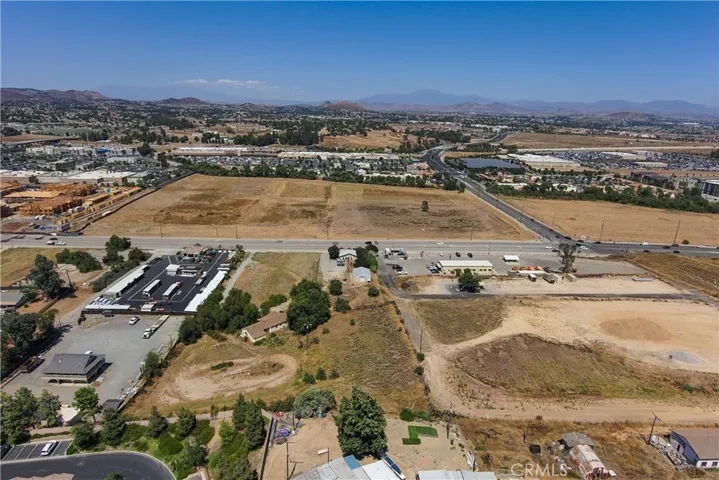 25275 Jefferson Avenue, Murrieta, California 92562