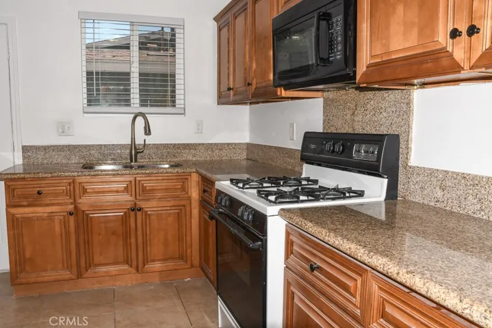 137 Maple Avenue, Beaumont, California 92223