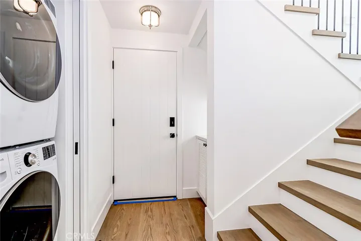 412 Manhattan Ave, Manhattan Beach, California 90266