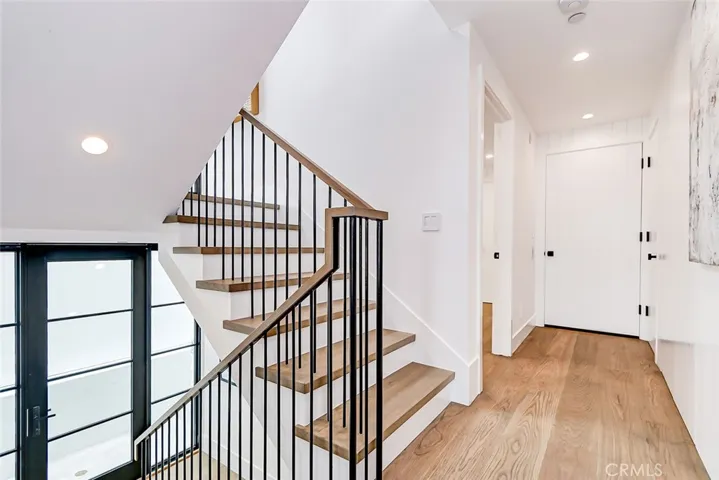 412 Manhattan Ave, Manhattan Beach, California 90266