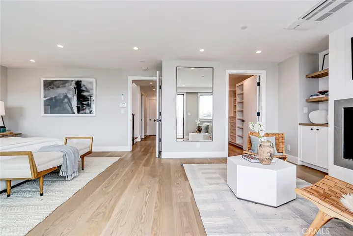 412 Manhattan Ave, Manhattan Beach, California 90266