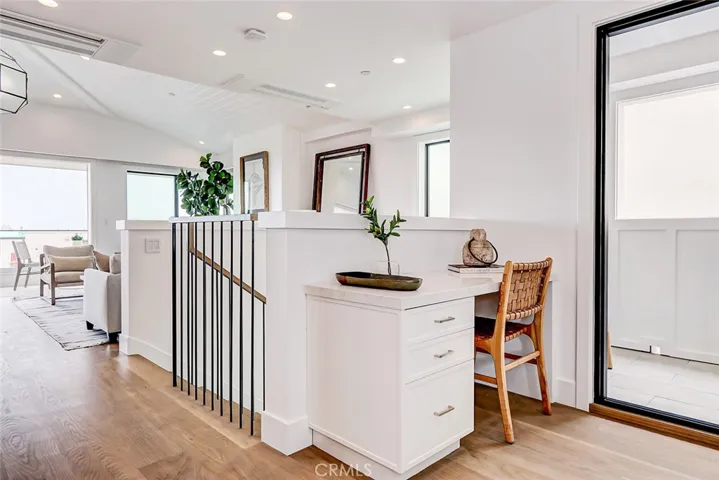 412 Manhattan Ave, Manhattan Beach, California 90266