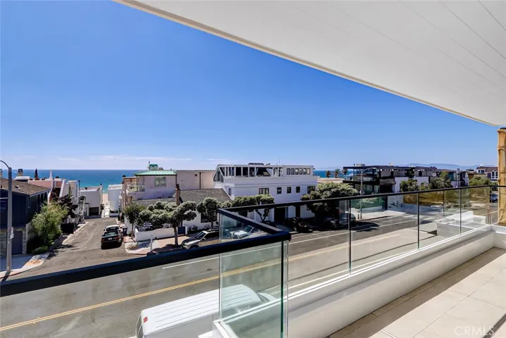 412 Manhattan Ave, Manhattan Beach, California 90266