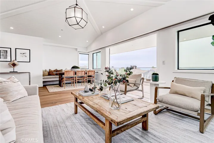 412 Manhattan Ave, Manhattan Beach, California 90266