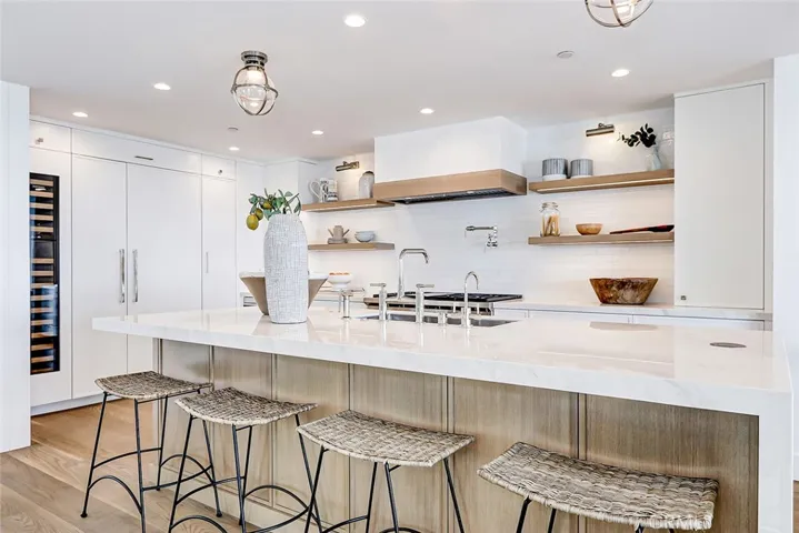 412 Manhattan Ave, Manhattan Beach, California 90266