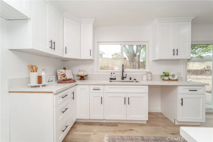1411 S Granite Avenue, Ontario, California 91762