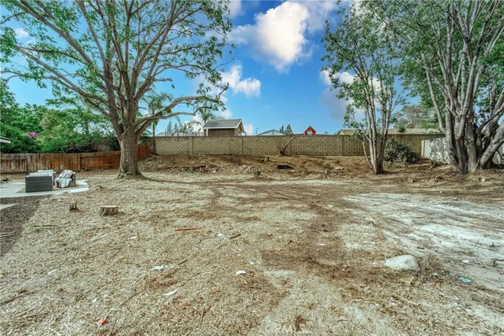 1411 S Granite Avenue, Ontario, California 91762