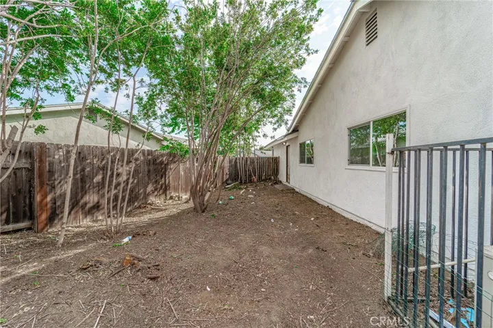 1411 S Granite Avenue, Ontario, California 91762