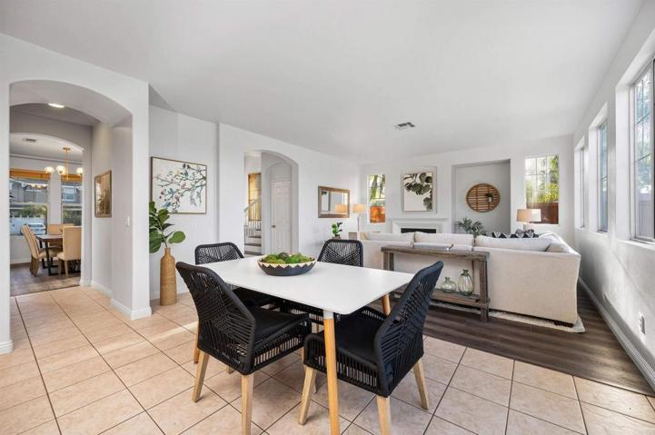 5018 Bella Collina, Oceanside, California 92056
