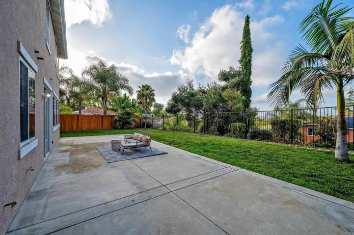 5018 Bella Collina, Oceanside, California 92056