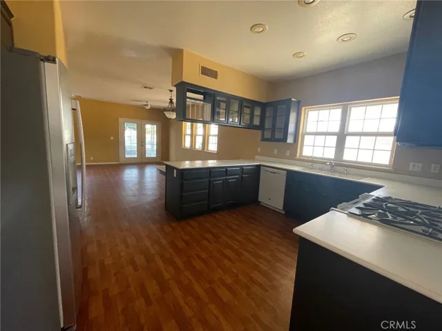 6122 Parker Drive, Palmdale, California 93551