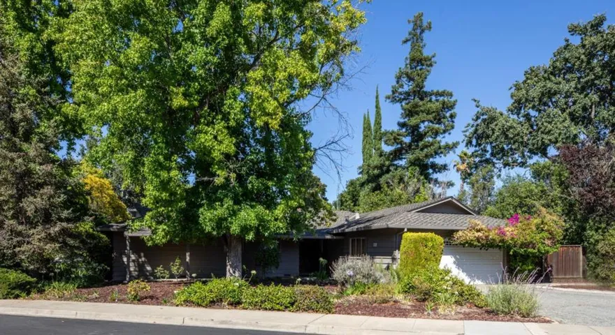 997 Ilima Way, Palo Alto, California 94306