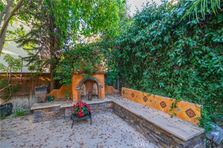 6210 Lomitas Drive, Los Angeles, California 90042