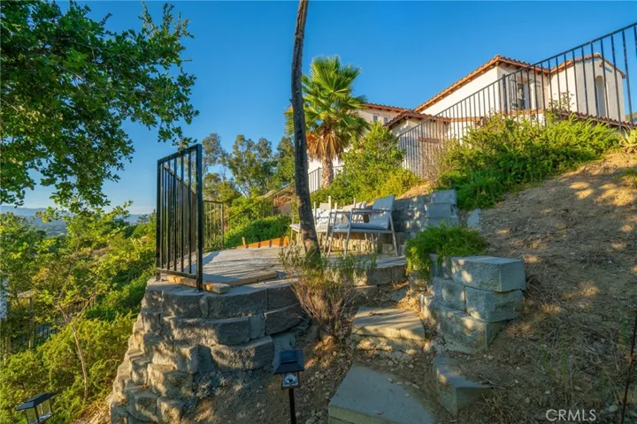 6210 Lomitas Drive, Los Angeles, California 90042