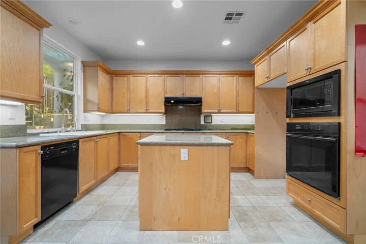 6210 Lomitas Drive, Los Angeles, California 90042