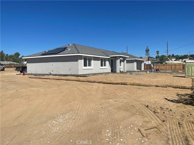 8843 Arrowhead Lake, Hesperia, California 92345