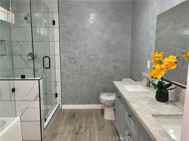 8843 Arrowhead Lake, Hesperia, California 92345