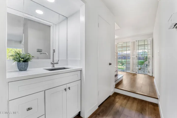 1384 whitehall pl, westlake village -  h