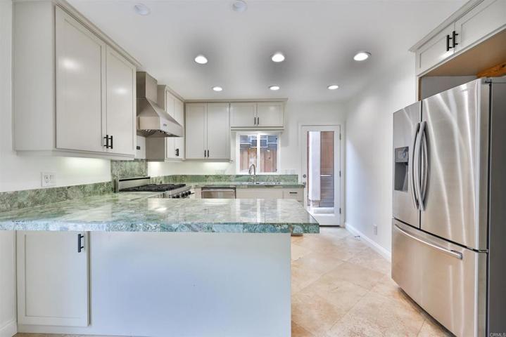 722 3rd Street, Encinitas, California 92024