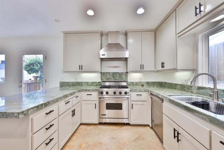 722 3rd Street, Encinitas, California 92024