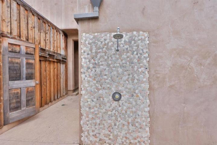 722 3rd Street, Encinitas, California 92024