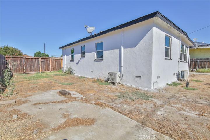 2226 Notre Dame Avenue, Pomona, California 91766