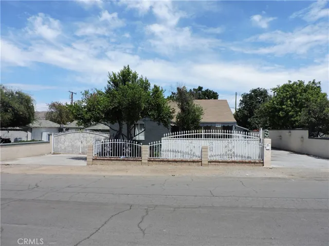 3967 Ellis Street, Corona, California 92879