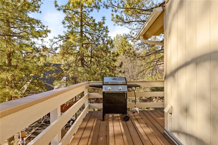 26615 Modoc Lane, Lake Arrowhead, California 92352