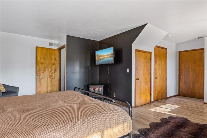 26615 Modoc Lane, Lake Arrowhead, California 92352