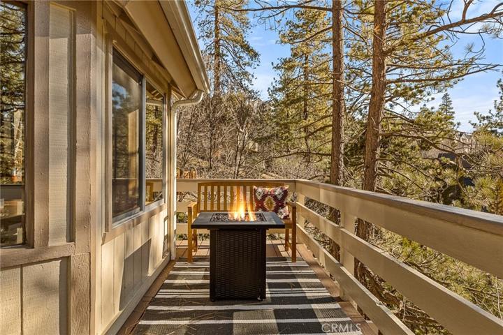 26615 Modoc Lane, Lake Arrowhead, California 92352