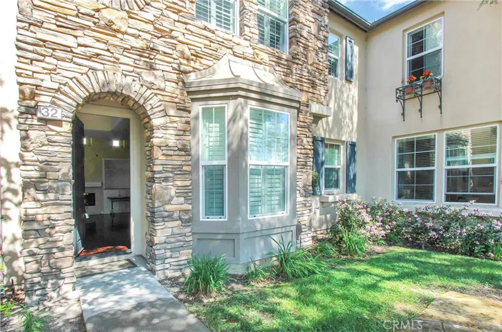 32 Aryshire Lane, Ladera Ranch, California 92694