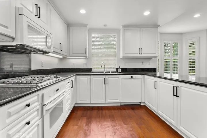 32 Aryshire Lane, Ladera Ranch, California 92694