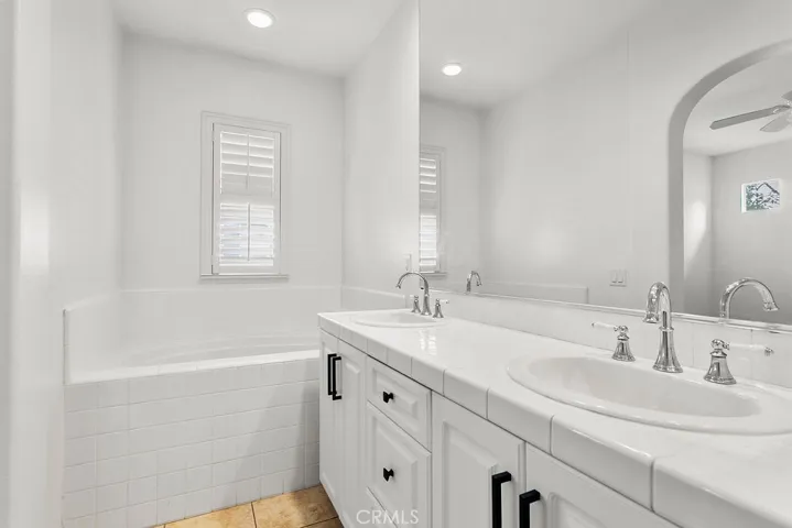 32 Aryshire Lane, Ladera Ranch, California 92694