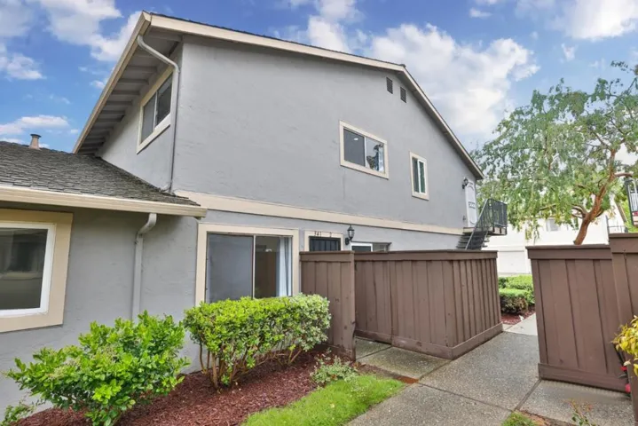341 San Petra Court 2, Milpitas, California 95035