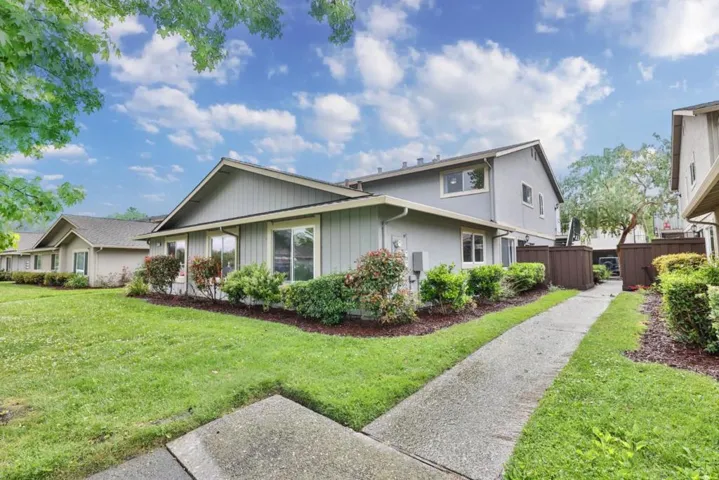 341 San Petra Court 2, Milpitas, California 95035
