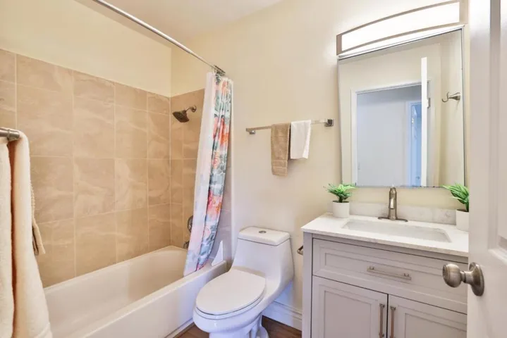 341 San Petra Court 2, Milpitas, California 95035