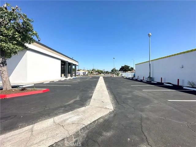 1640 E Lincoln Avenue, Anaheim, California 92805