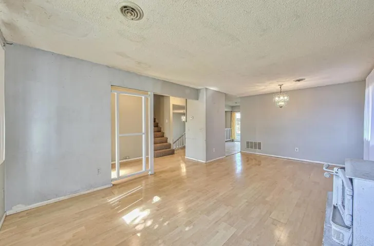 19360 Bellinzona Avenue, Salinas, California 93906
