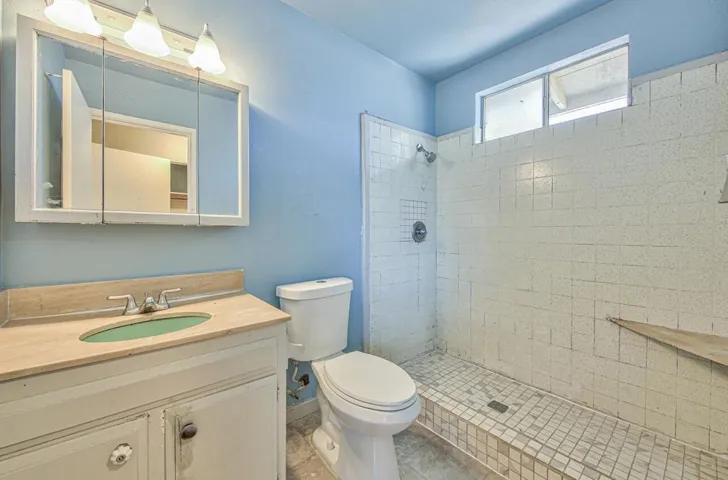 19360 Bellinzona Avenue, Salinas, California 93906