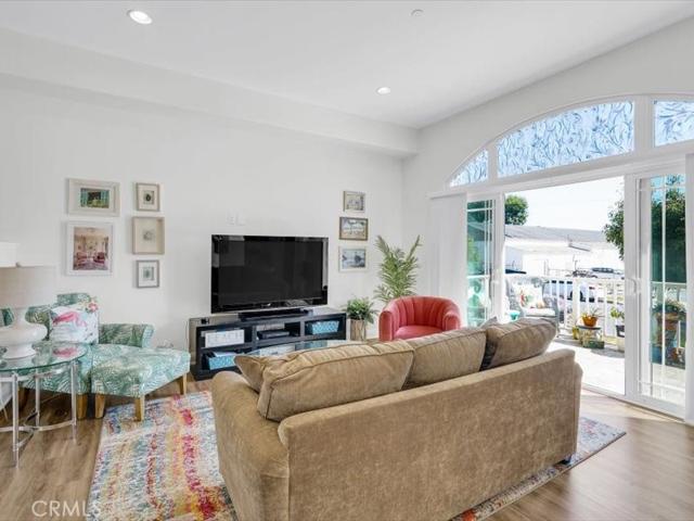 536 N Francisca Avenue Unit B, Redondo Beach, California 90277