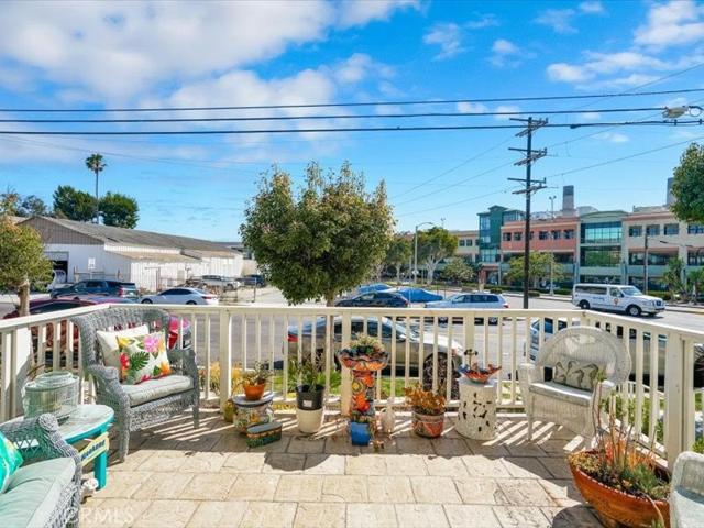 536 N Francisca Avenue Unit B, Redondo Beach, California 90277