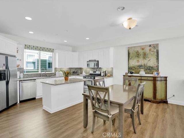 536 N Francisca Avenue Unit B, Redondo Beach, California 90277
