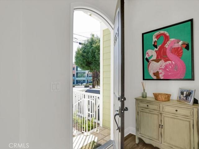 536 N Francisca Avenue Unit B, Redondo Beach, California 90277