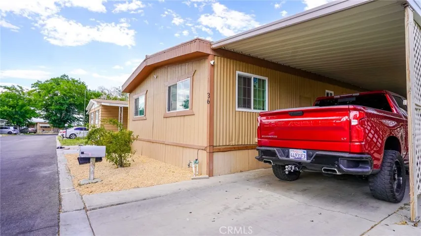 43850 20th E Street Unit 36, Lancaster, California 93535